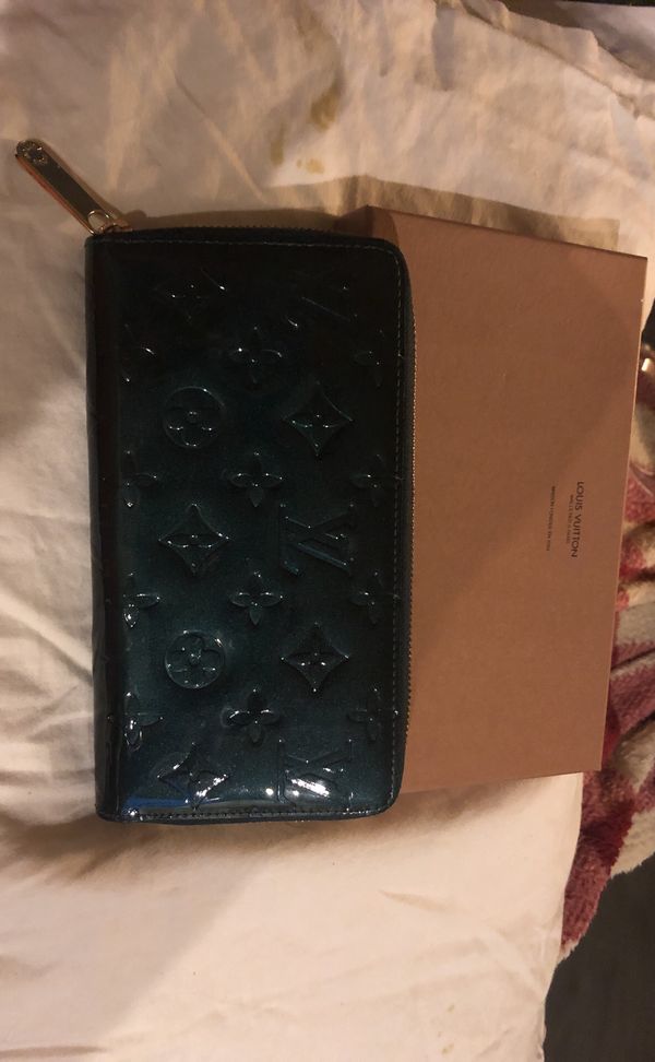 Does Louis Vuitton Ship To Indianapolis