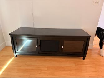 Black entertainment consume in excellent condition