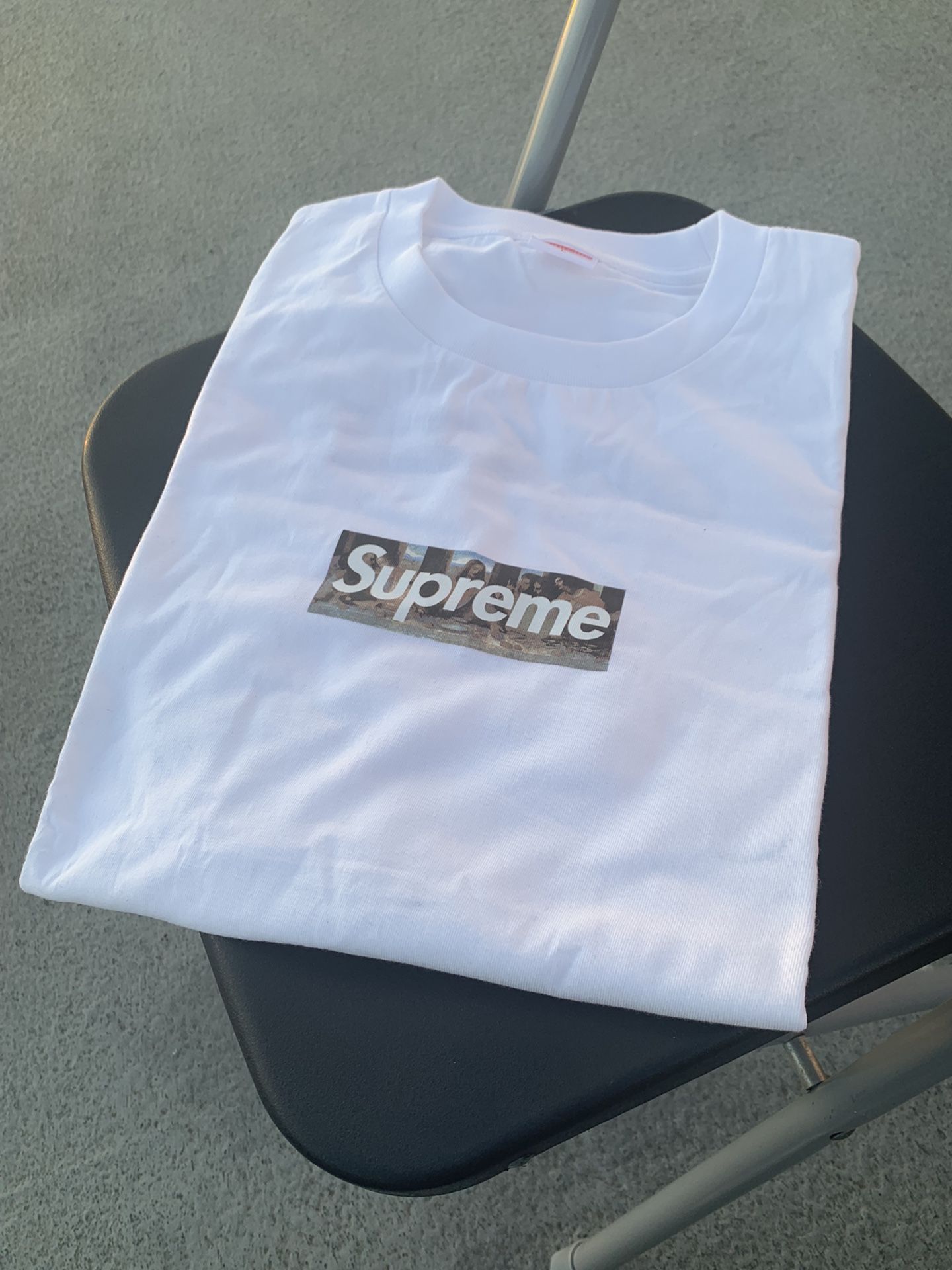 Supreme Milan Italy Box Logo Tee Large