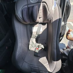Graco Car seat