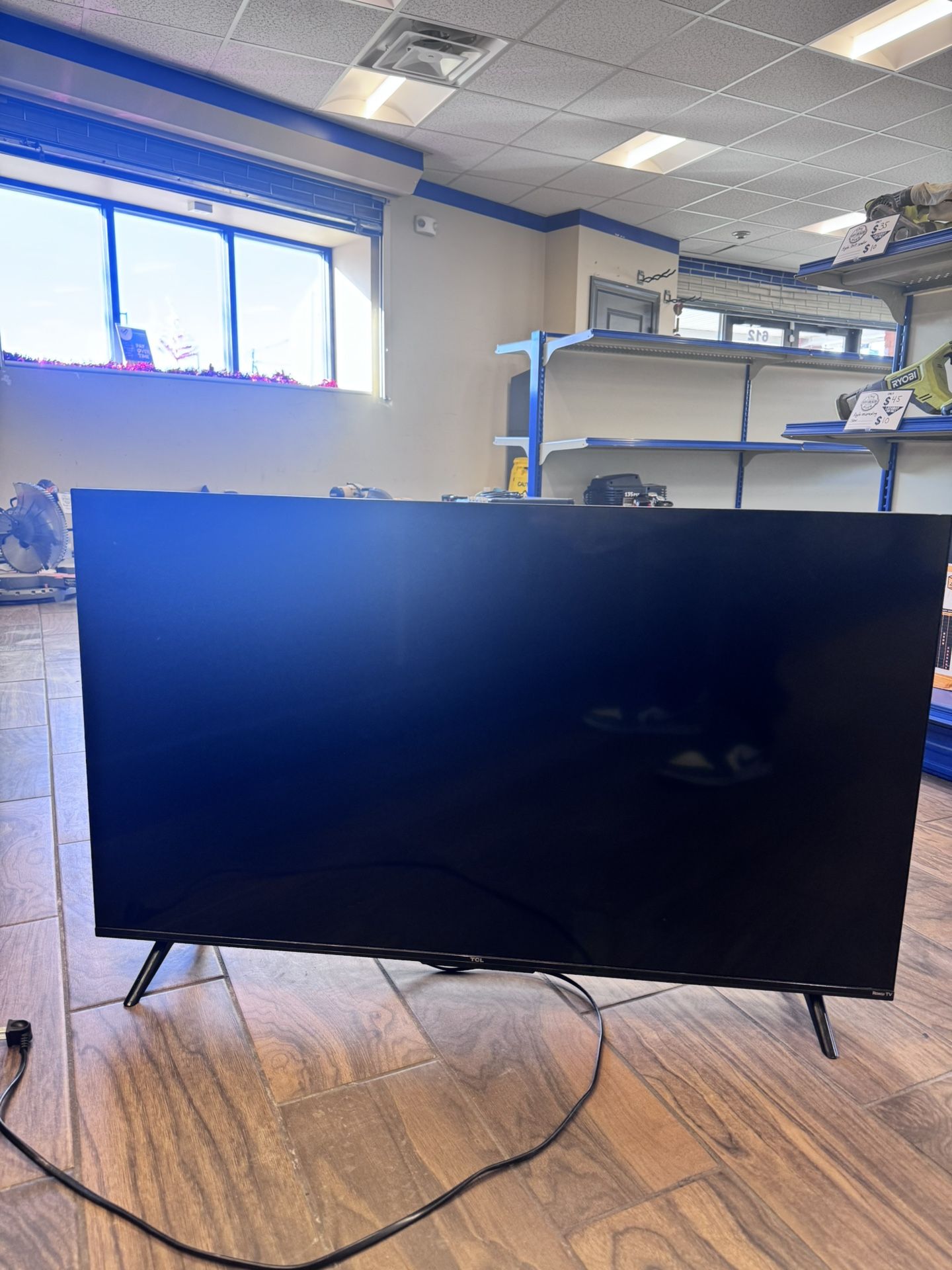 42 Inch TCL TV