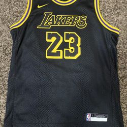 Lakers LeBron Jersey 