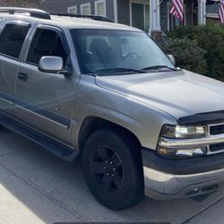 2004 Chevy Tahoe 