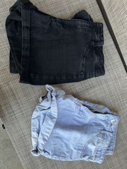 2 Shorts 1 Pants