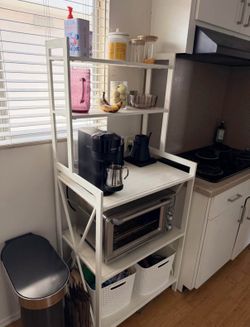 White Bakers Rack