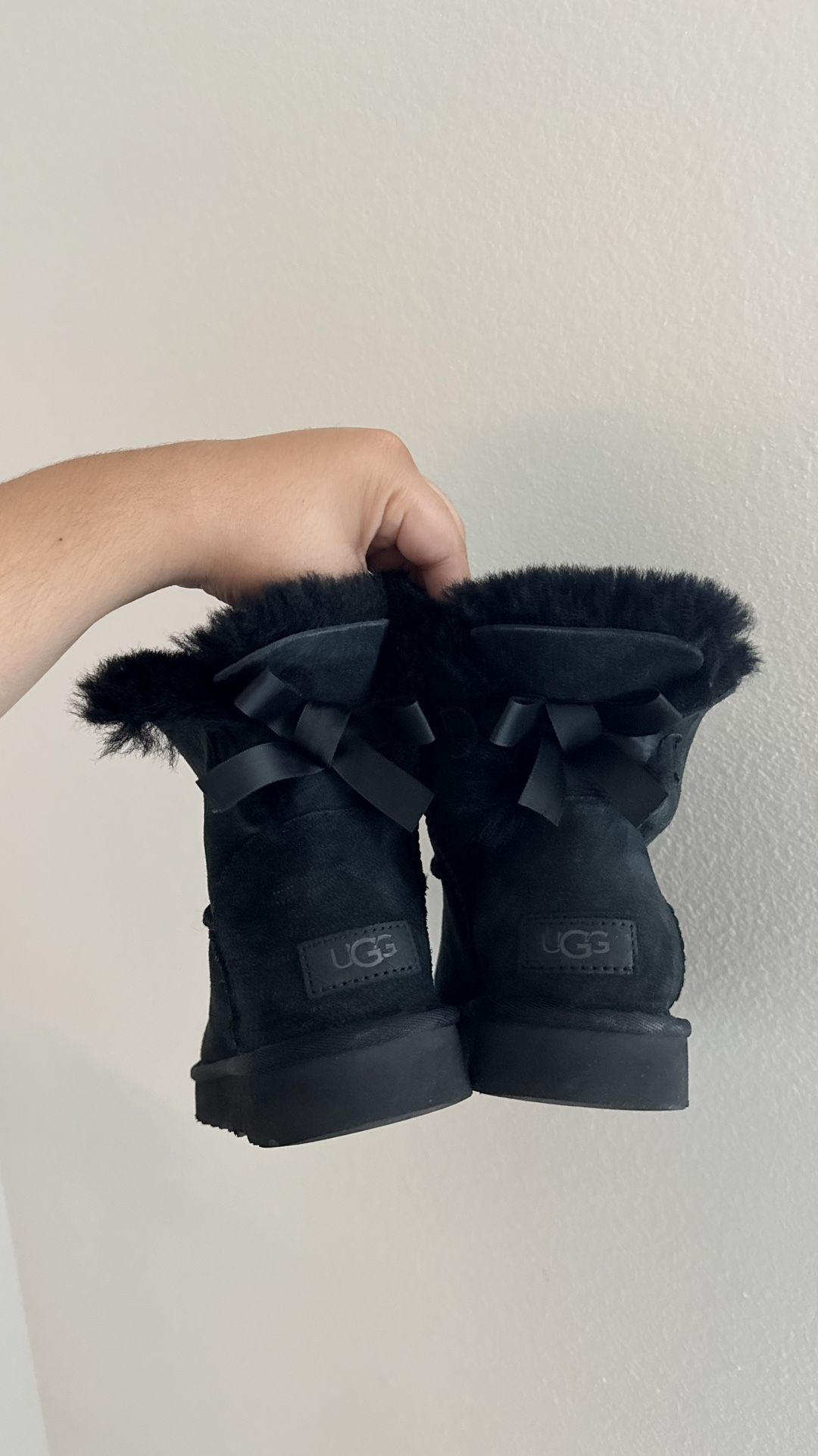 UGG Mini Bailey Bow Boots