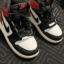 Retro Jordan 1s 