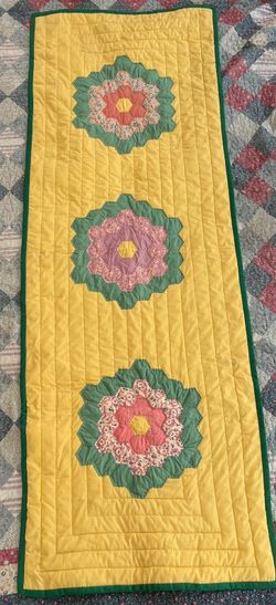 Vintage Grandmother's Pink Flower Garden Hexagon quilt bed runner Yellow Sz 60x2