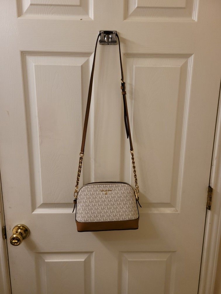 Authentic Michael Kors Cross Body Purse