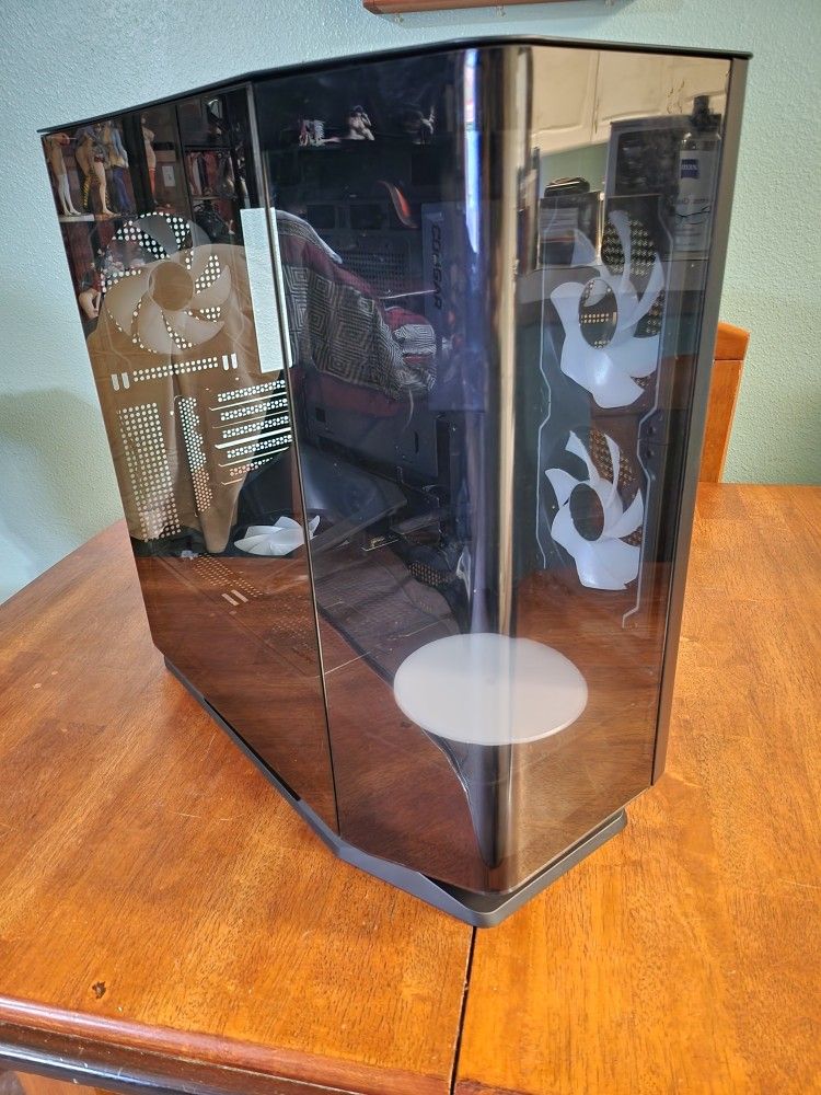 COUGAR MID TOWER E-ATX PC CASE