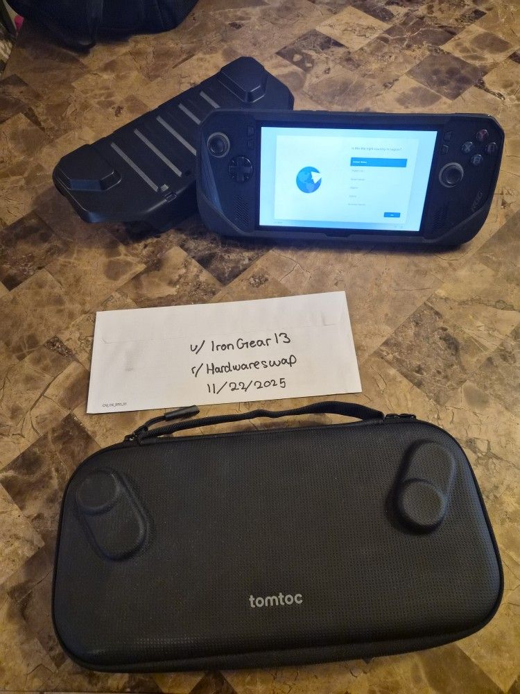 Rog Ally X 4TB W/ Accessories