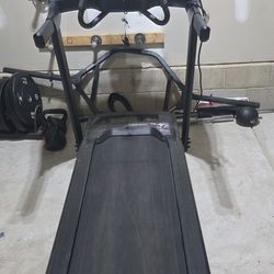 Horizon Fitness 7.0AT Studio Series Treadmill