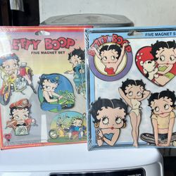 Betty Boop Magnet Set