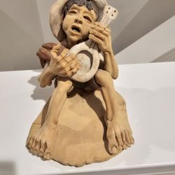 Vintage Handmade Peruvian Figurine 