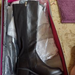 Vince Camuto Women Black Boots 5-1/2 Size 