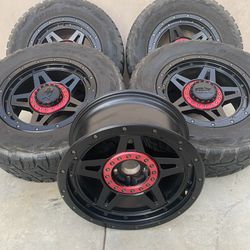 Jeep Wheels And 35” Tires 