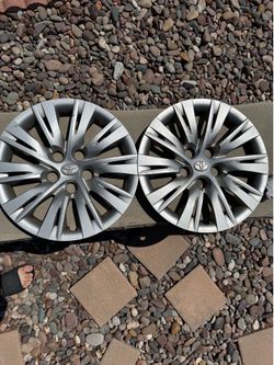Toyota Corolla hubcaps