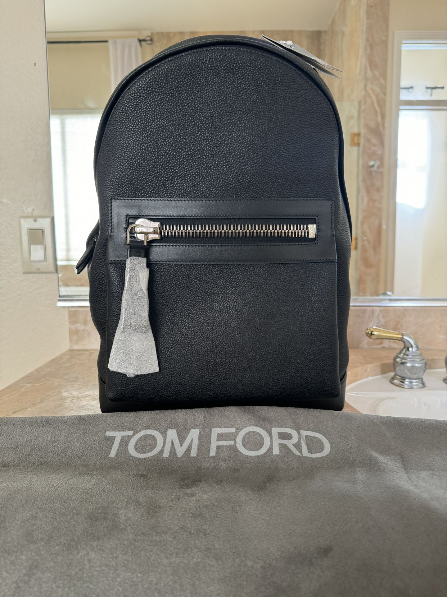 *Brand New* TOM FORD: GRAIN LEATHER BUCKLEY BACKPACK