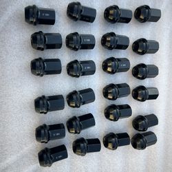 Chevy Silverado Black Lug Nuts Lugs 24 Pcs Tuercas Negras Para Chevy Silverado Tahoe Avalanche Suburban GMC Sierra Yukon 24 Piesas 