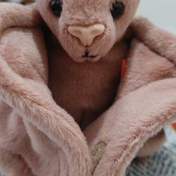 TY Beanie Baby Batty The Bat