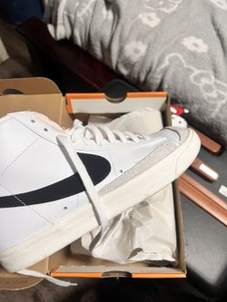 blazer Mid