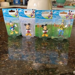 4 Disney  Figures 