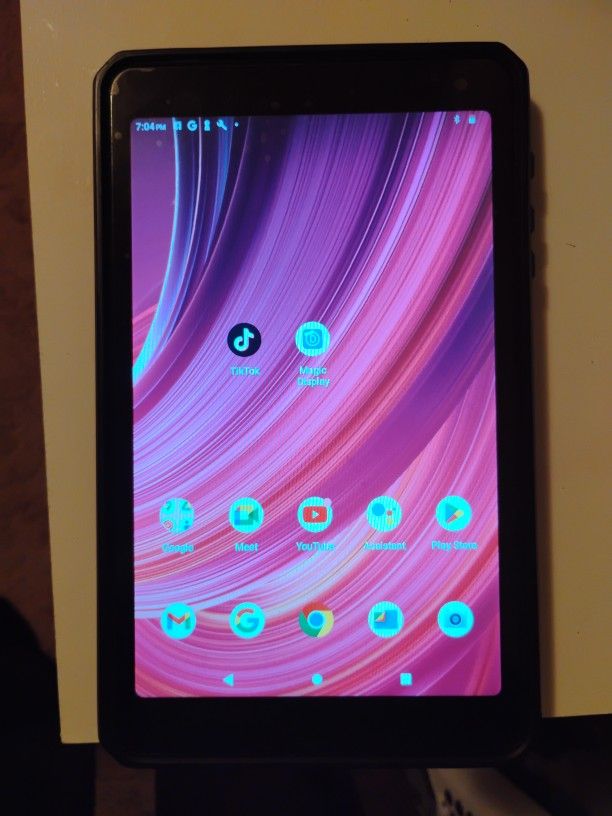 Working Tablet With Tiktok