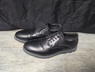 Black Lace-Up Dress Shoes