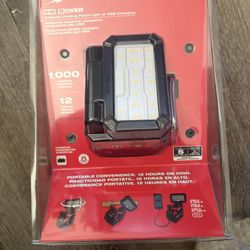 Milwaukee M18 1000 Lumen Floodlight 