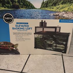 Thrive- Elevated Basking Loft- 40Gal Tank Topper