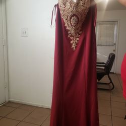 Women's Dress M