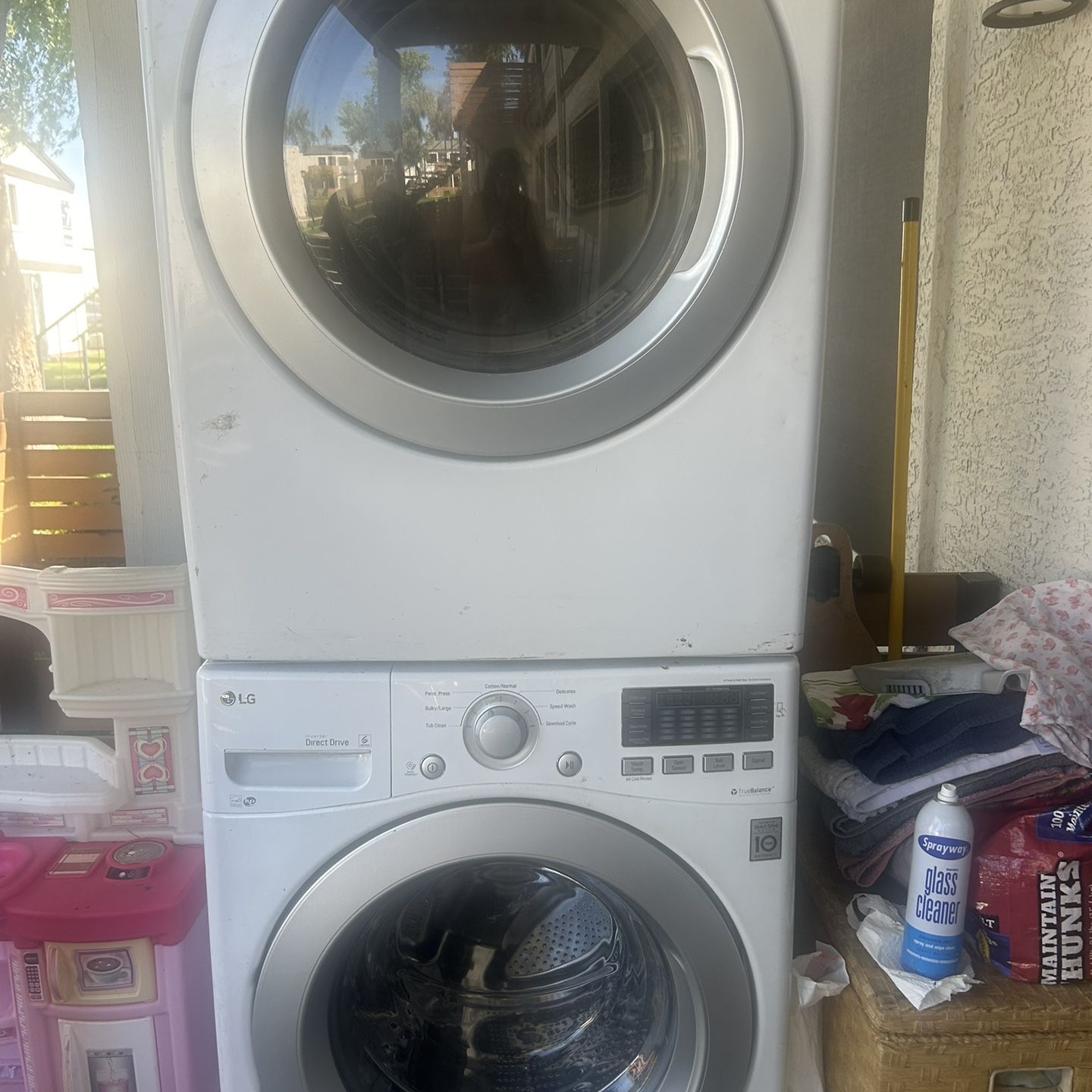 Gas LG Washer And Dry Hardly Used 