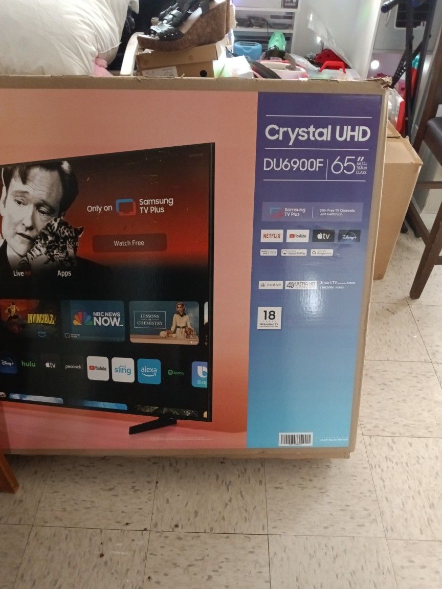 New SAMSUNG Smart TV- Purchase Date 4/22