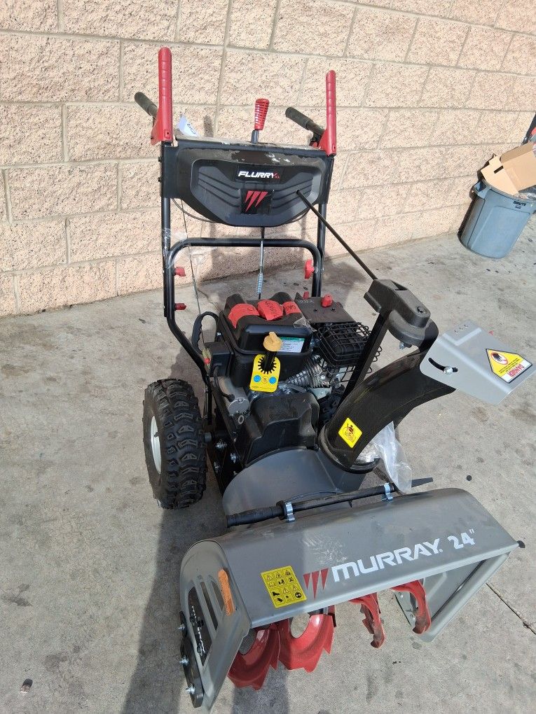 Murray
24 in. 208cc Self-Propelled 2-Stage Gas Snow Blower with Electric Start