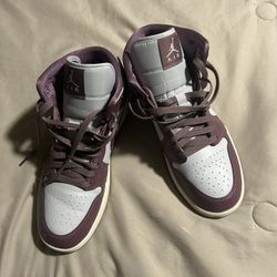 Jordan 1 High , Woman Size 10