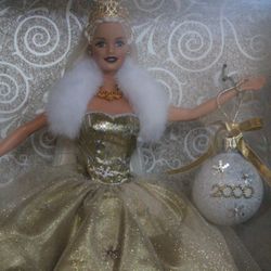 Celebration Barbie Y2K 2000 Mattel Platinum Blonde NRFB Hallmark Ornament 28269