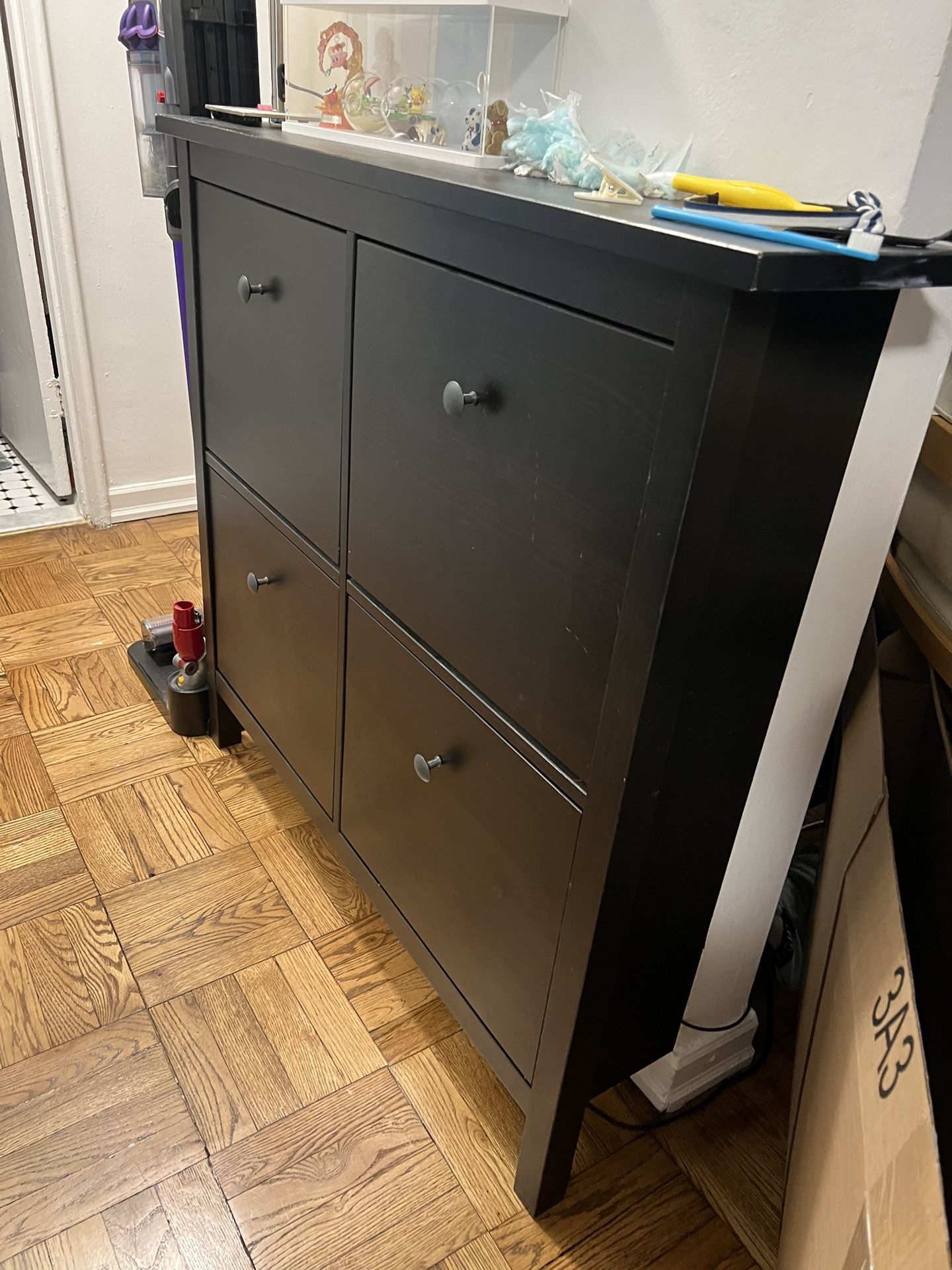 HEMNES Shoe cabinet with compartments, black brown, 42 1/8x8