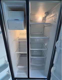 Side-by-Side Refrigerator with Ice Maker