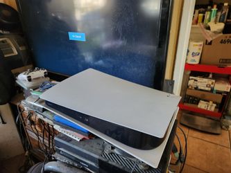 Sony PS5 Digital Edition "Does not power on "