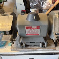 Bench Grinder. Craftsman 