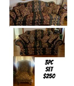 3-Piece Sofa Couch Set, Burgundy Dark Green & Gold, EXCELLENT CONDITION