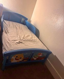 Kids bed