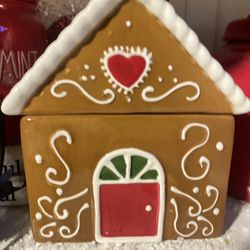 3 gingerbread house, cookie jar, ceramic