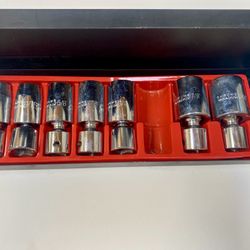 Pittsburgh 7 Piece 1/2” Swivel Socket Set, Chrome Vanadium