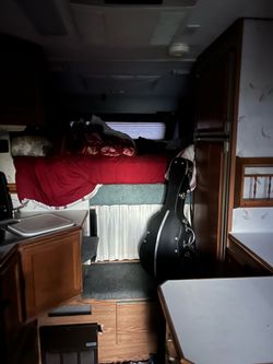 Lance camper legend and Chevy silverado2(contact info removed)