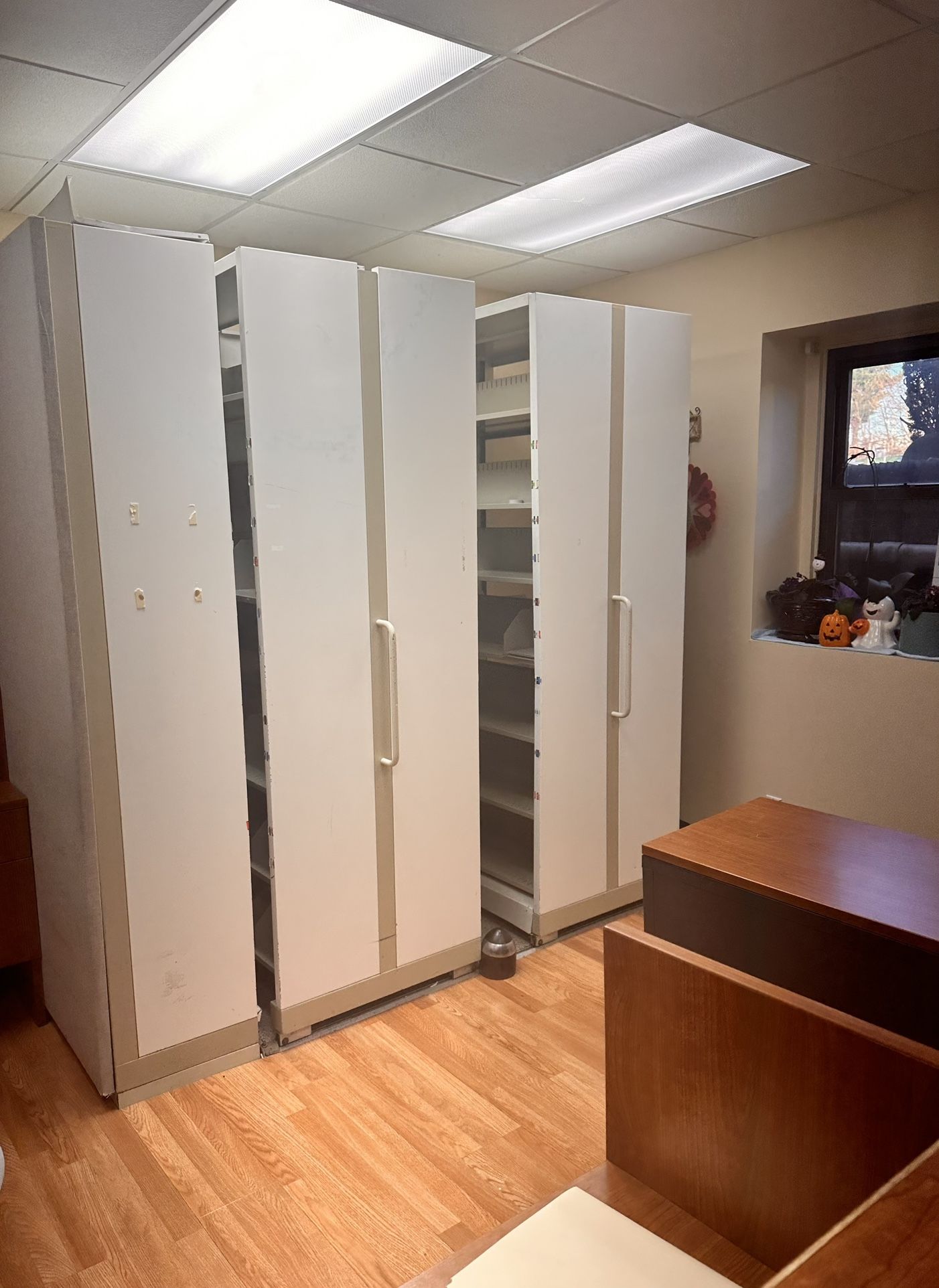 High-Density Mobile Shelving System | Professionals Rolling Filing Cabinet For Medical Clinic or Law Office