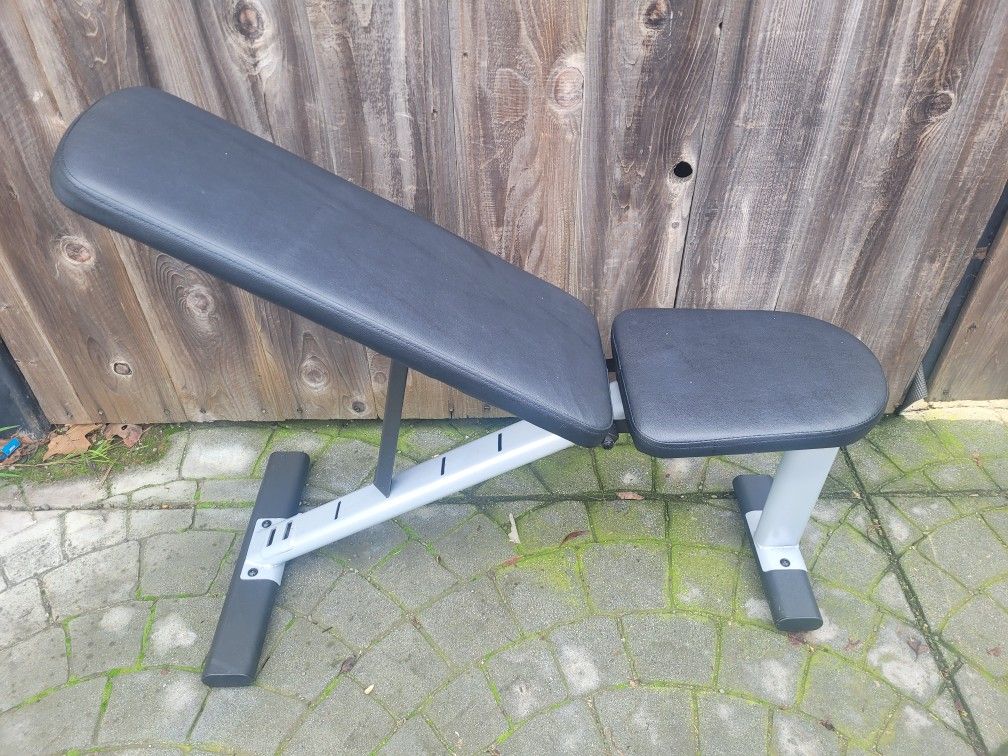 weight Bench 