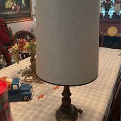 Wooden/brass Lamp