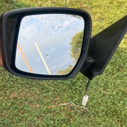 Mirror Nissan versa 2018 Drive site