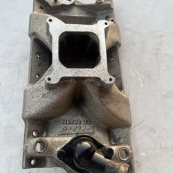 Edelbrock Torker 11 SBC  Aluminum Intake Manifold Chevy 350-400